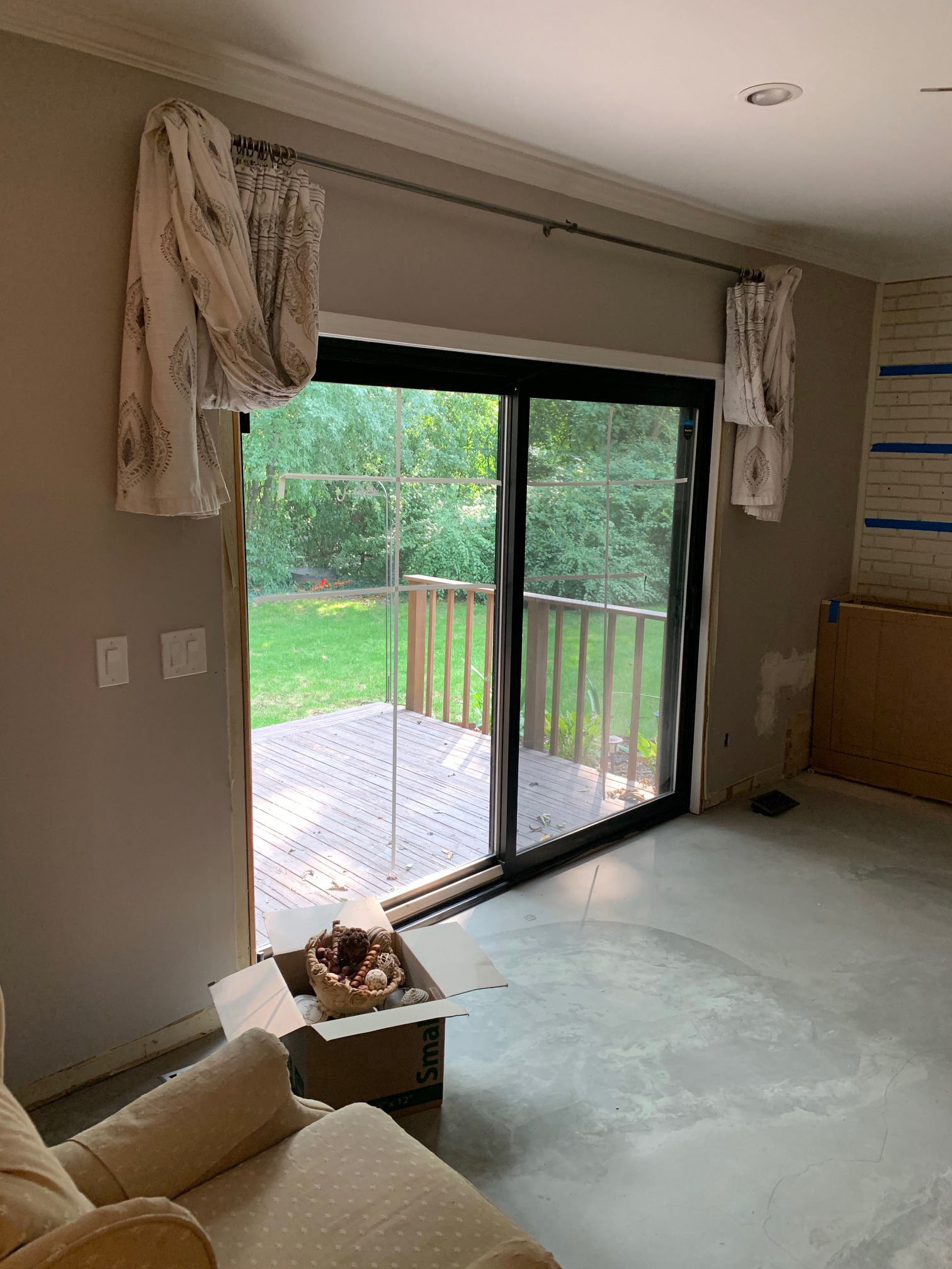 Old sliding glass door before replacement